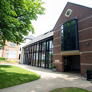 Lincoln Minster School